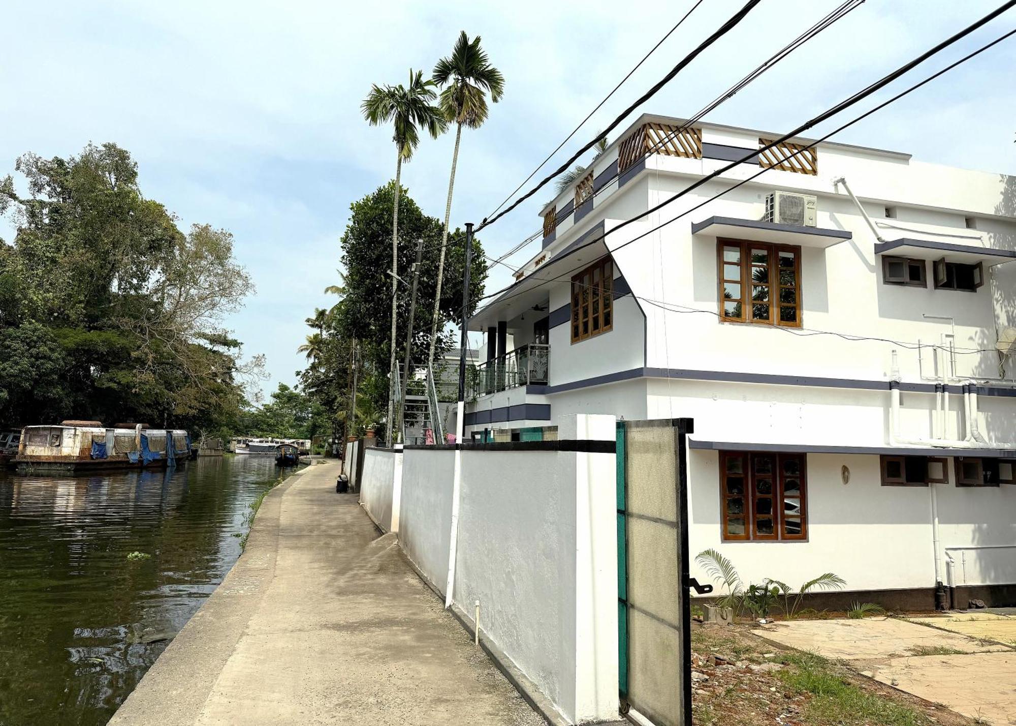 Paddy N Canal Homestay Alappuzha Exterior foto